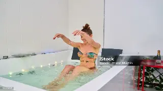 按摩入门：了解按摩基础，开启健康养生之旅 海报