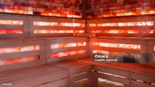 别只知道干蒸！京城桑拿新玩法大揭秘：个性化体验、历史文化、穴位按摩，让你身心都“热”起来！